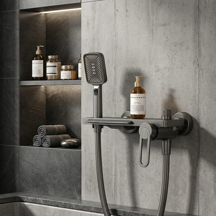 Robinet de Baignoire Effet Cascade Doré avec Douchette | INARI