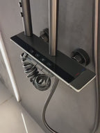 Colonne de Douche Thermostatique Noir — Écran LED, Pluie & Douchette | DALARNA